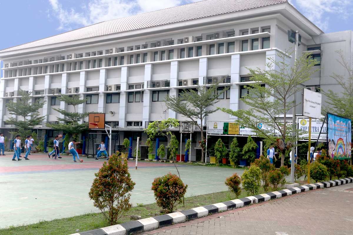 Pembangunan SMP 1 Jakarta